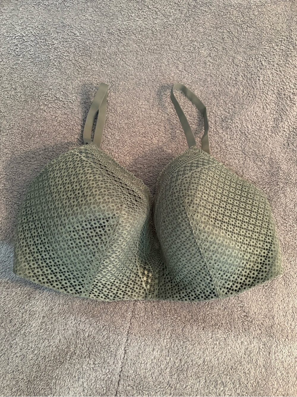 Maidenform Green Olive Wireless Bra 38D Geometric Lace Overlay No Underwire